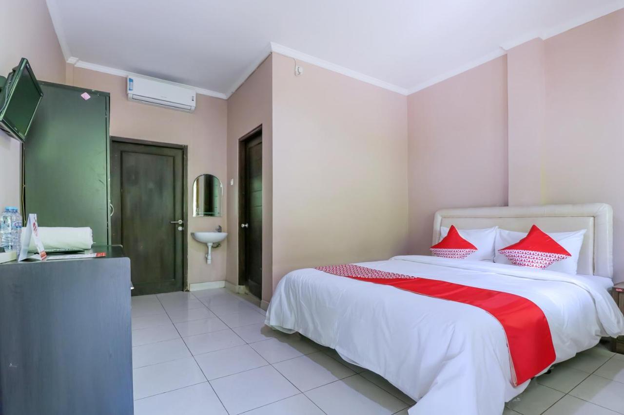 Oyo 2456 Purnama House Kuta Hotel Kuta Lombok Exterior foto